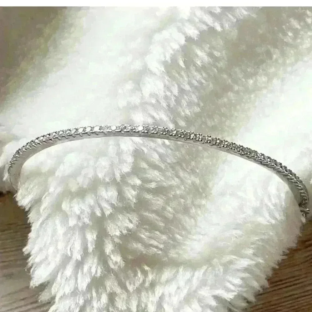 NWT Nordstrom Cubic Zirconia Bangle Bracelet - Picture 6 of 7